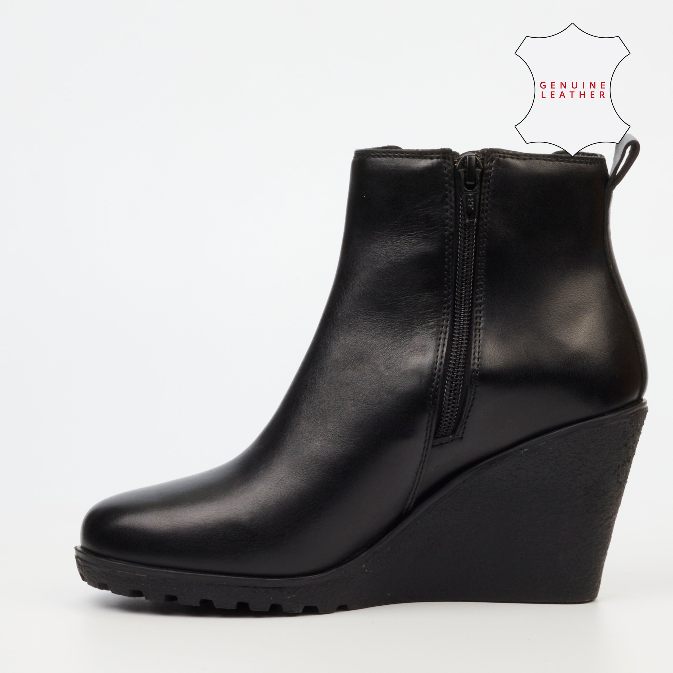 Winter Footwear Guide: What to Wear When the Temperature Drops