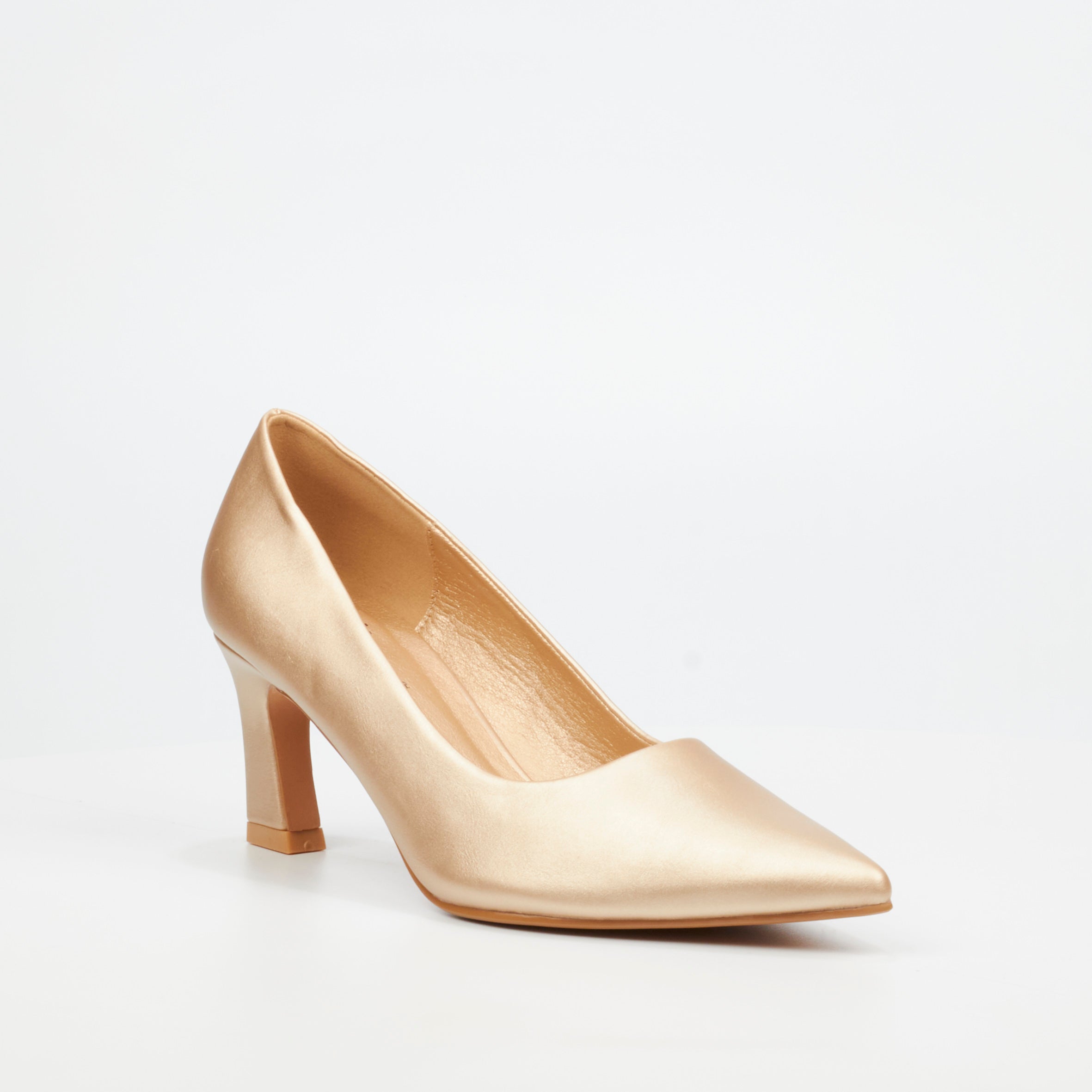Butterfly Feet Alesia 2 Court - Champagne footwear Butterfly Feet