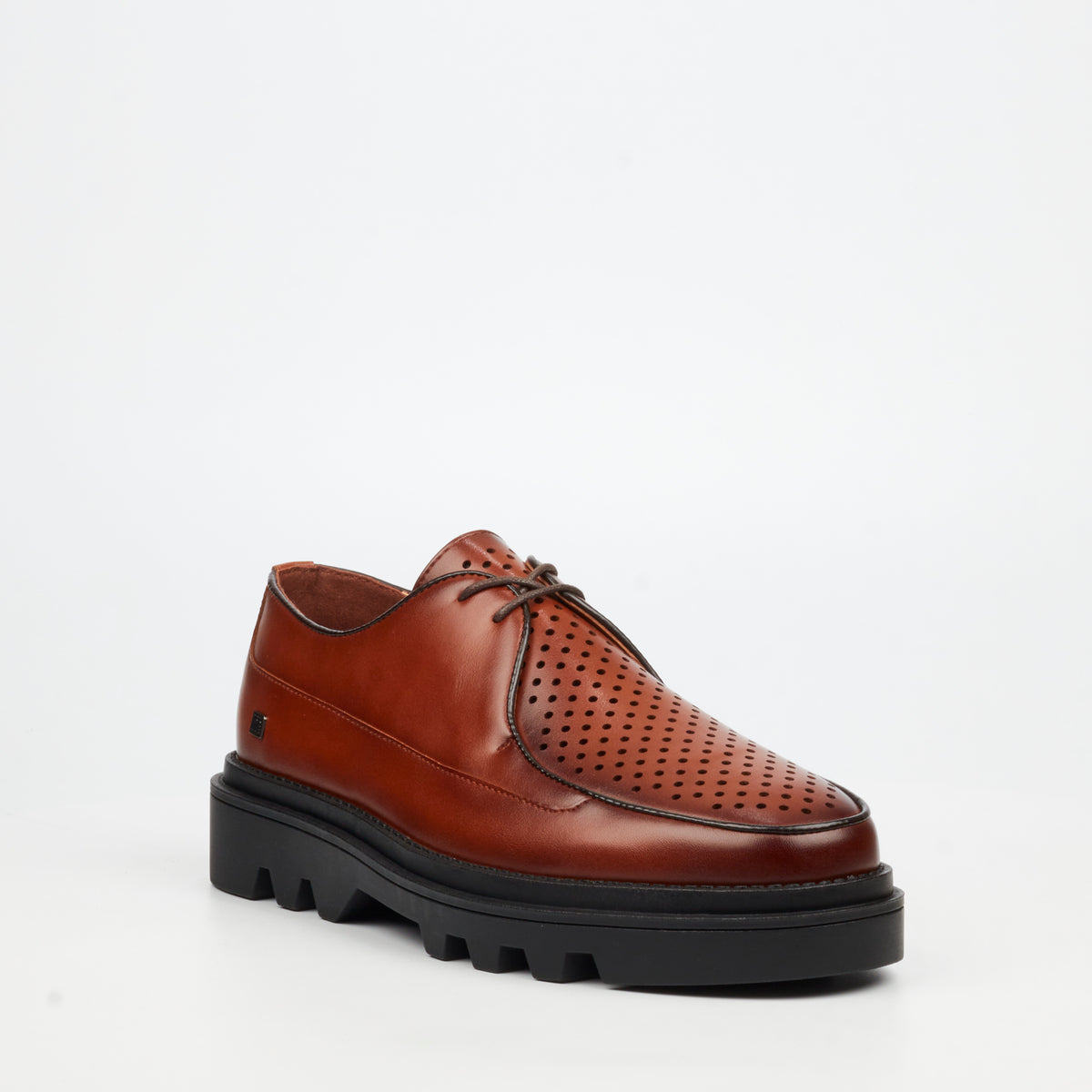 Mazerata Vinchey 84 Faux Wax Shoe - Tan footwear Mazerata