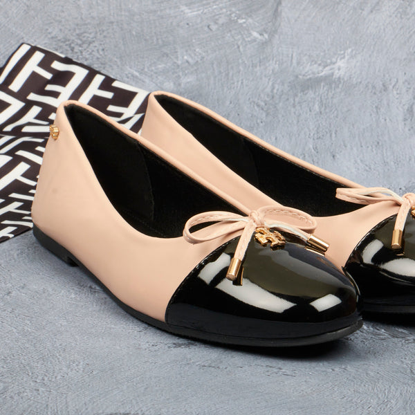 Shop the Latest Shoe Collections Online at DC ONE