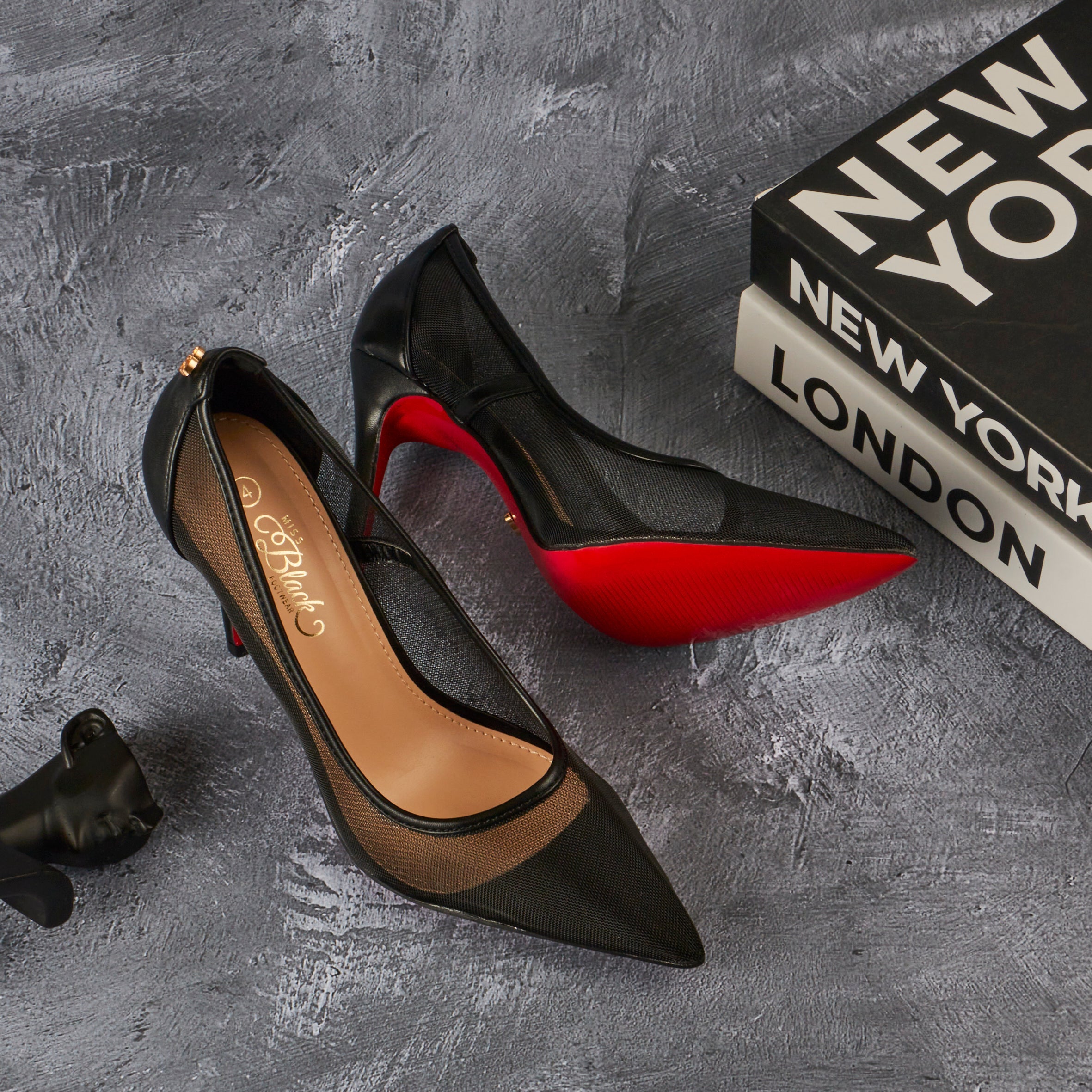 Top 10 Black Friday Shoe Deals You Can’t Miss at DC ONE