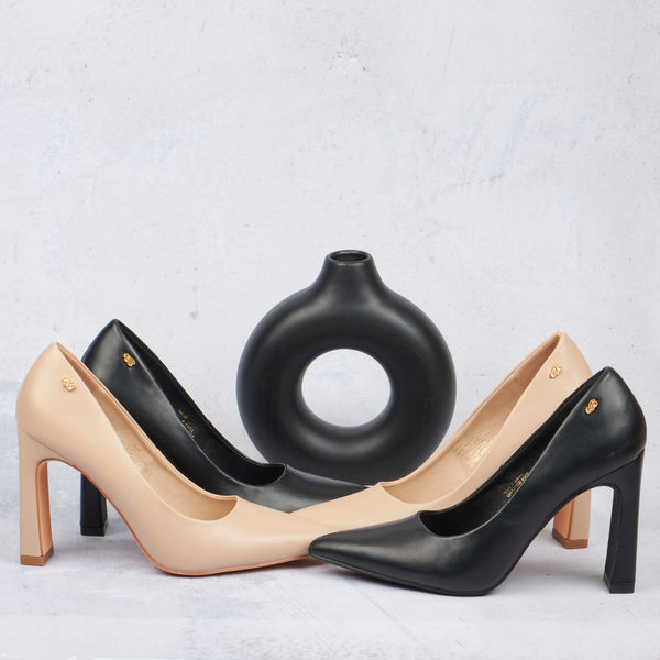 Step Into Spring: Fresh Styles for Men & Women Shoes