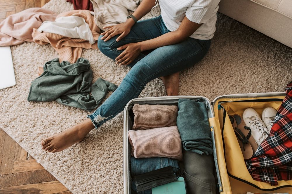 lady packing shoes