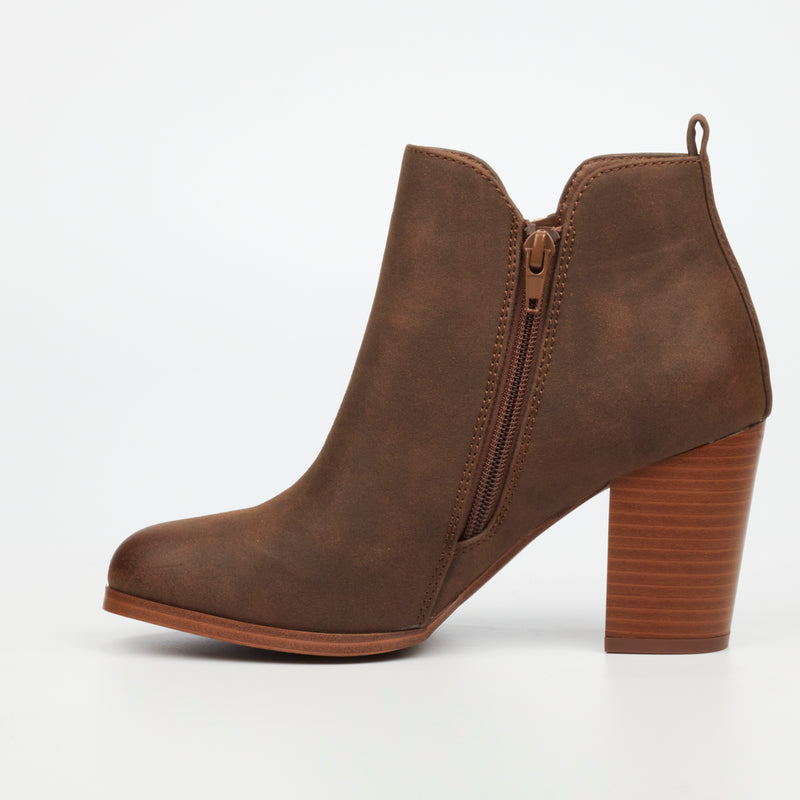 Miss Black Ahlam 1 Ankle Boot - Chocolate footwear Miss Black