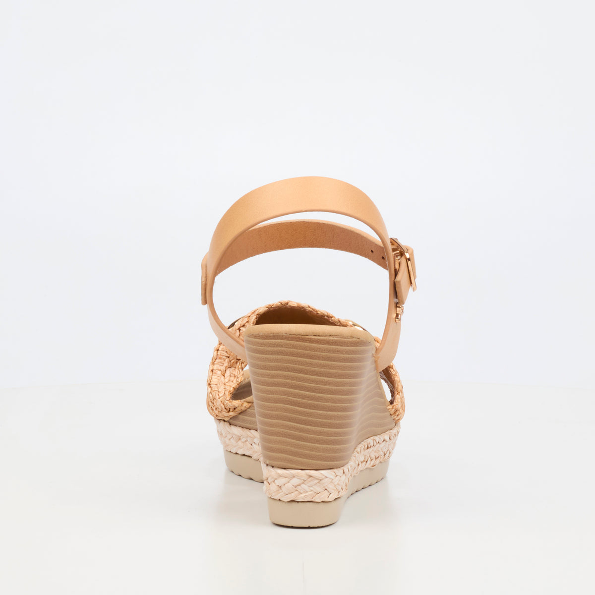 Butterfly Feet Avery 7  High Wedges - Beige