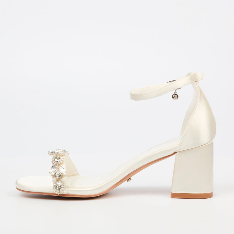 Miss Black Bardot 2 Heel - White footwear Miss Black   