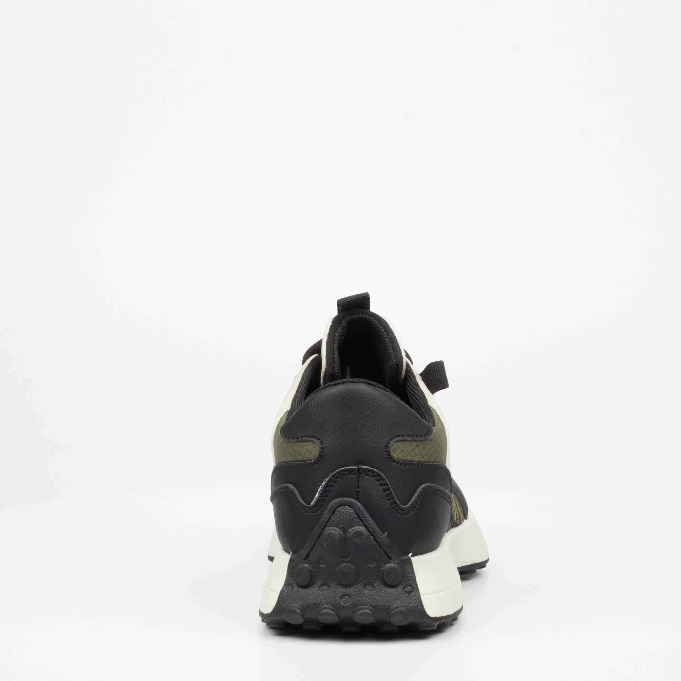 Urbanart Bellay 3 Mesh / Faux Nubuck Sneaker - Black footwear UBRT