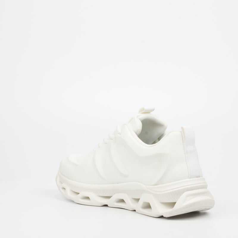 Urbanrt Bounce 3 Wax Sneaker - White
