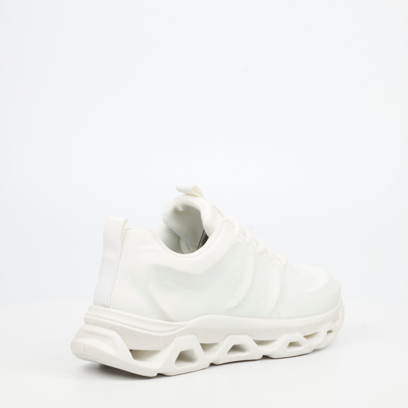 Urbanrt Bounce 3 Wax Sneaker - White