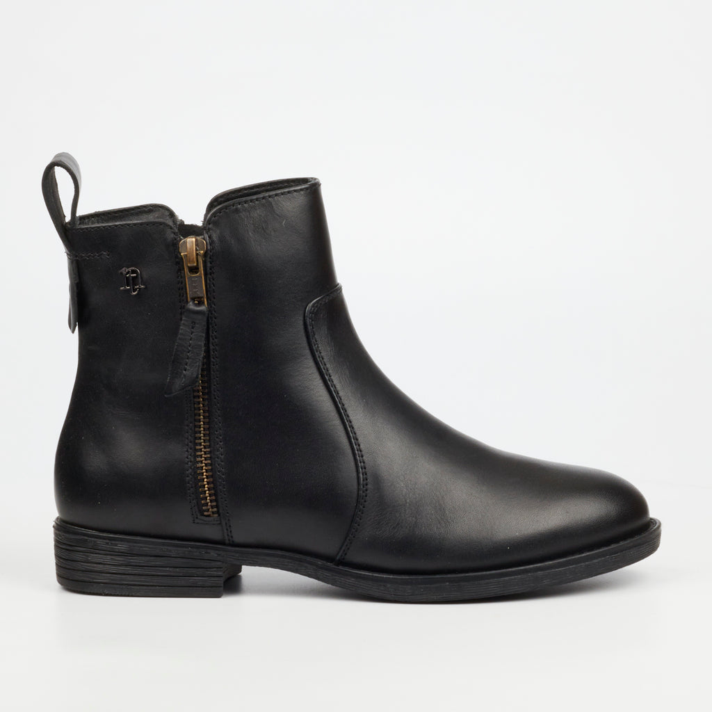 Nicci Tyler Cecilia 1 Genuine Smooth Leather Ankle Boot - Black footwear Nicci Tyler