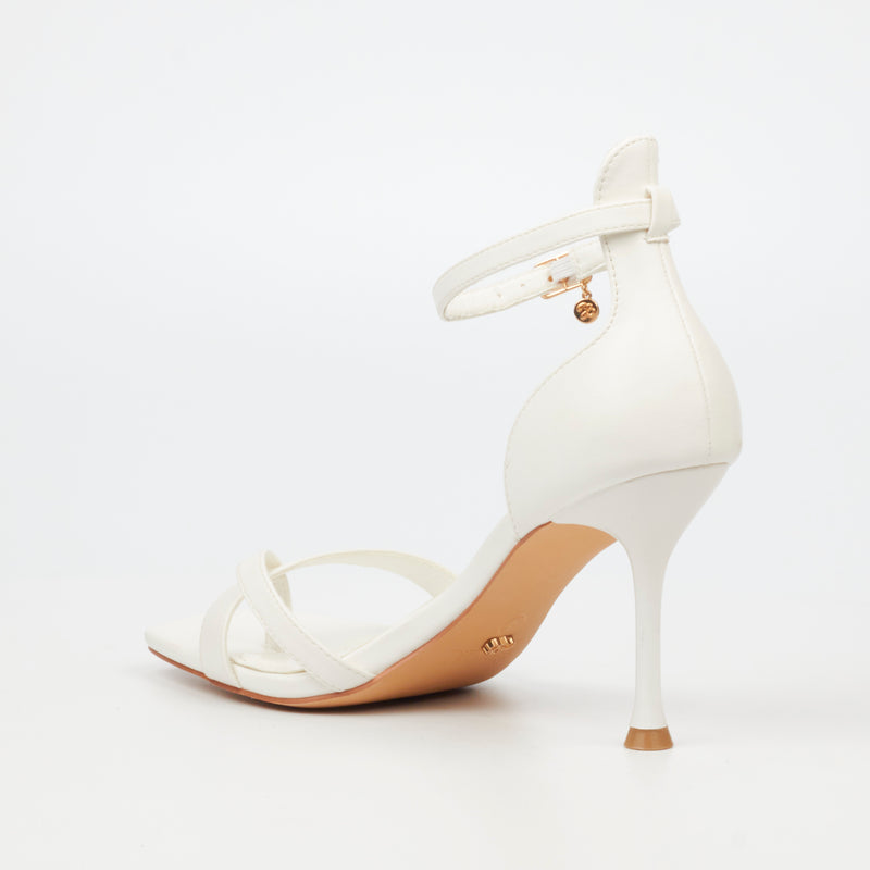 Miss Black Chanel 4 Heel - White