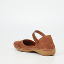 Butterfly Classics Cindi 1 Faux Nubuck Pump - Tan footwear Butterfly Classics