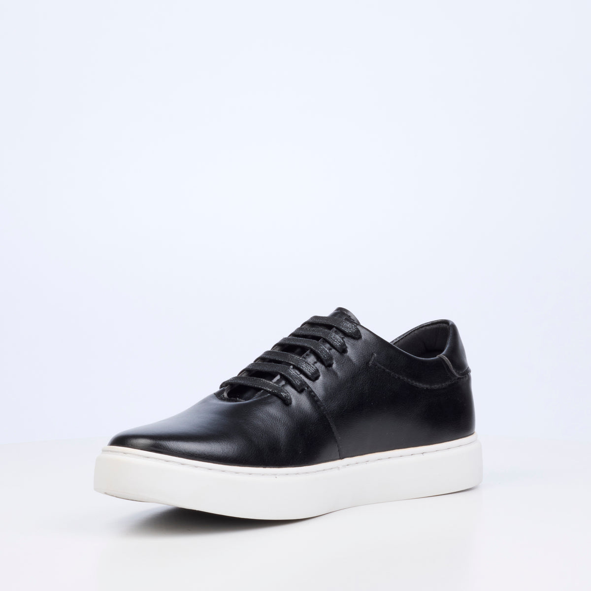 Mazerata Craig 4 Faux Wax Shoe - Black