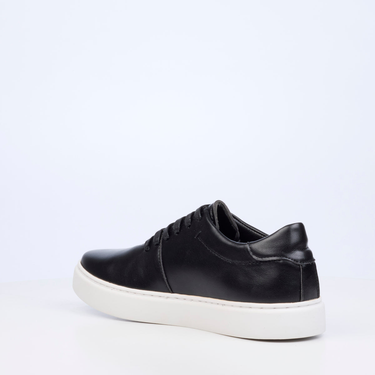 Mazerata Craig 4 Faux Wax Shoe - Black