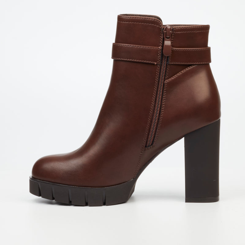 Miss Black Darling 3 Ankle Boot - Chocolate footwear Miss Black