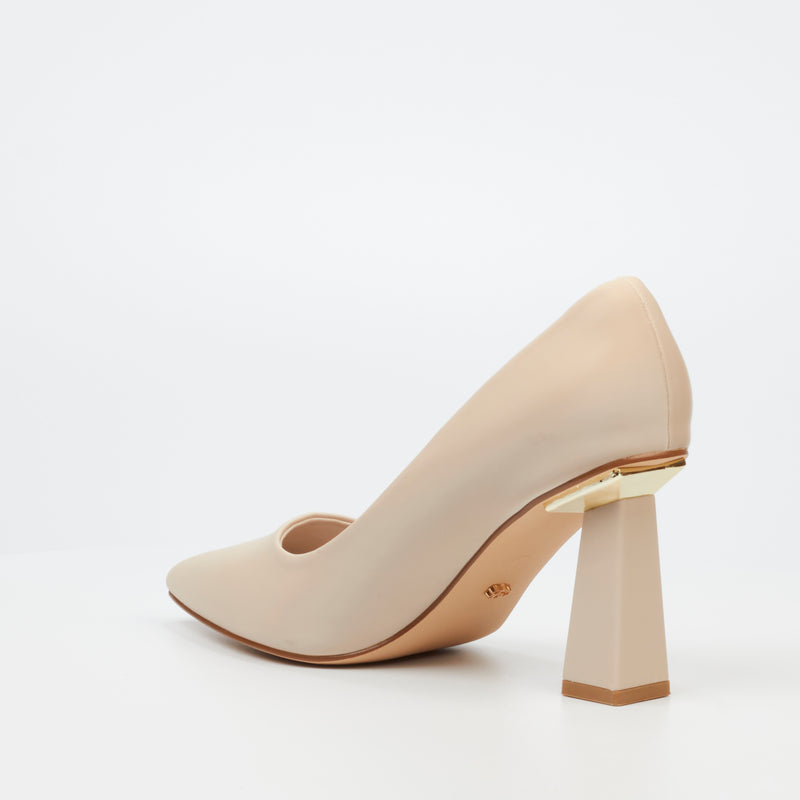 Miss Black Dayla 1 Court - Beige footwear Miss Black