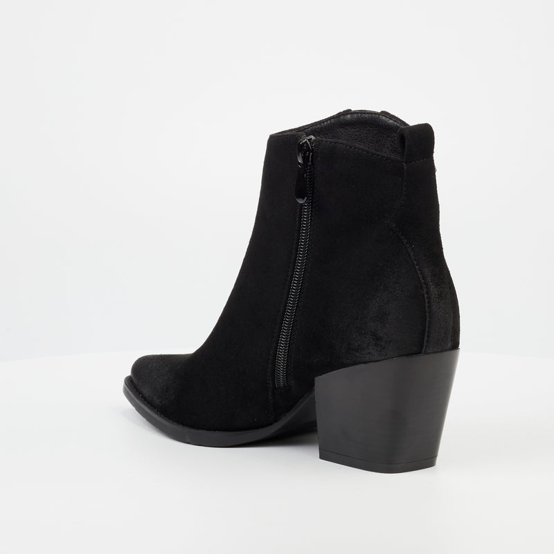 Butterfly Feet Dingo 1 Ankle Boot - Black footwear Butterfly Feet   