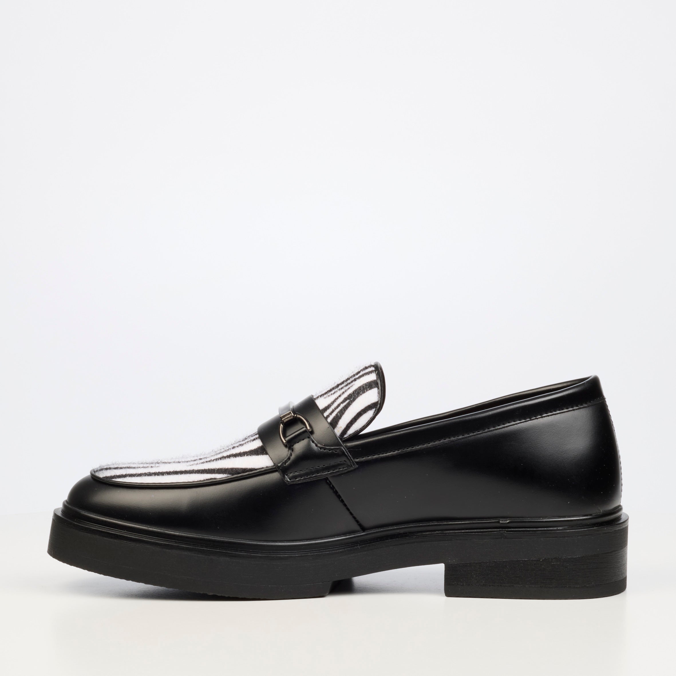 Mazerata Elia 17 Faux Wax / Suede Shoe - Zebra