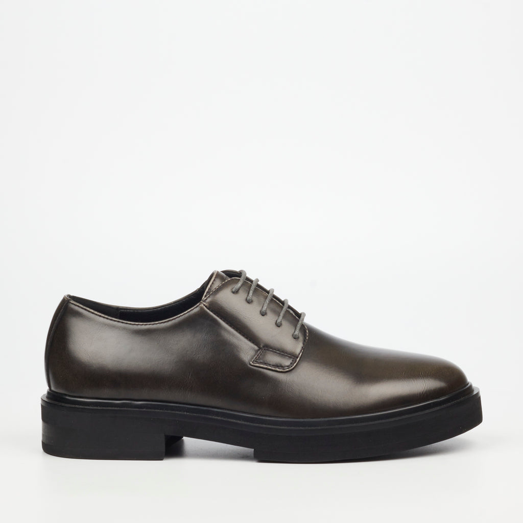 Mazerata Elia 1 Faux Wax Shoe - Grey footwear Mazerata