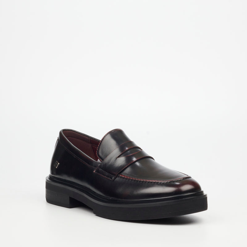 Mazerata Elia 6 Faux Wax Shoe - Burgundy footwear Mazerata