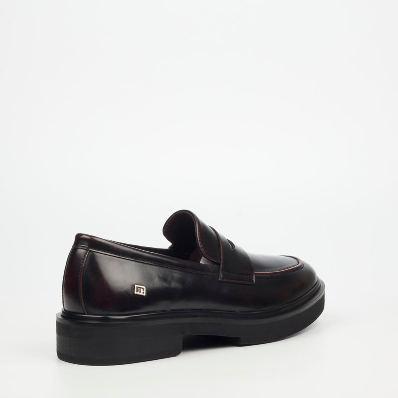 Mazerata Elia 6 Faux Wax Shoe - Burgundy footwear Mazerata