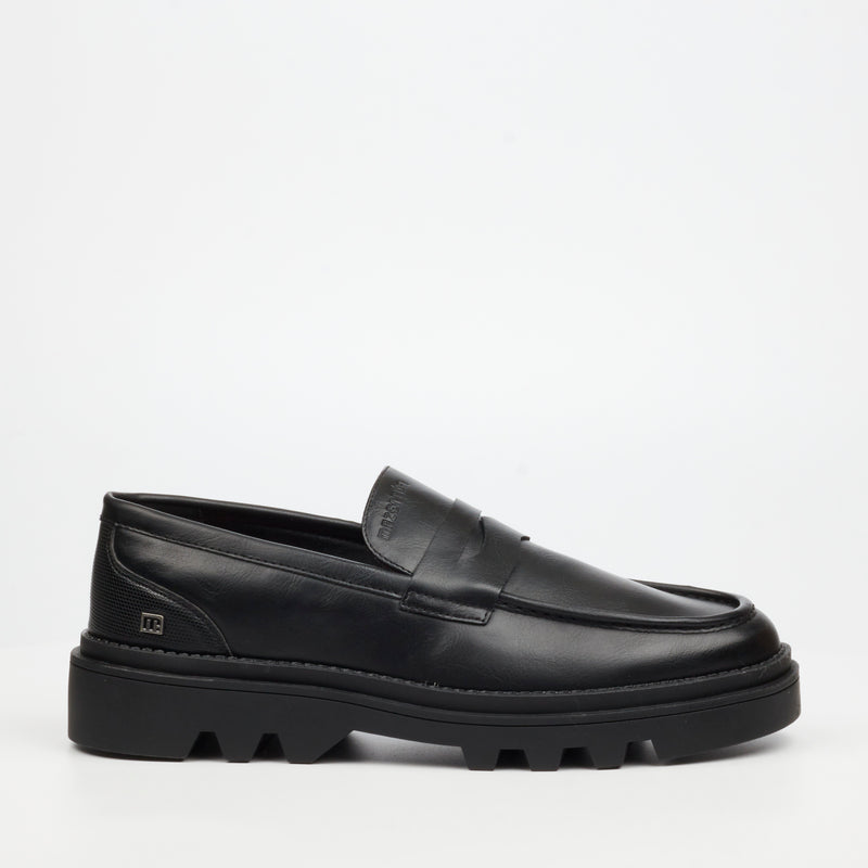 Mazerata Hugi 4 Faux Wax Shoe - Black footwear Mazerata
