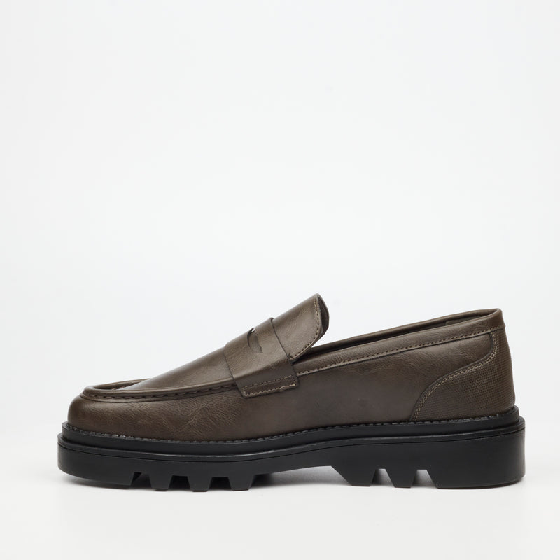 Mazerata Hugi 4 Faux Wax Shoe - Grey