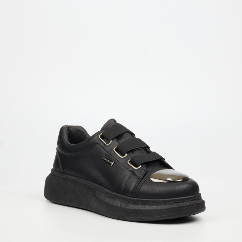 Urbanart Hype 12 Faux Wax Sneaker - Black