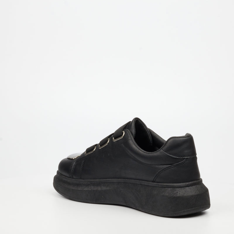Urbanart Hype 12 Faux Wax Sneaker - Black