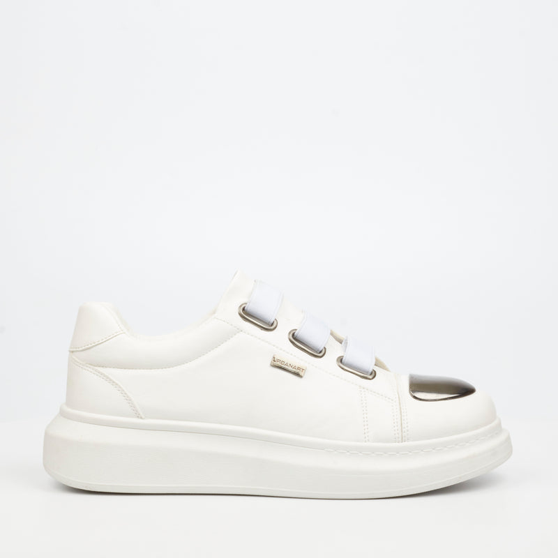 Urbanart Hype 12 Faux Wax Sneaker - White