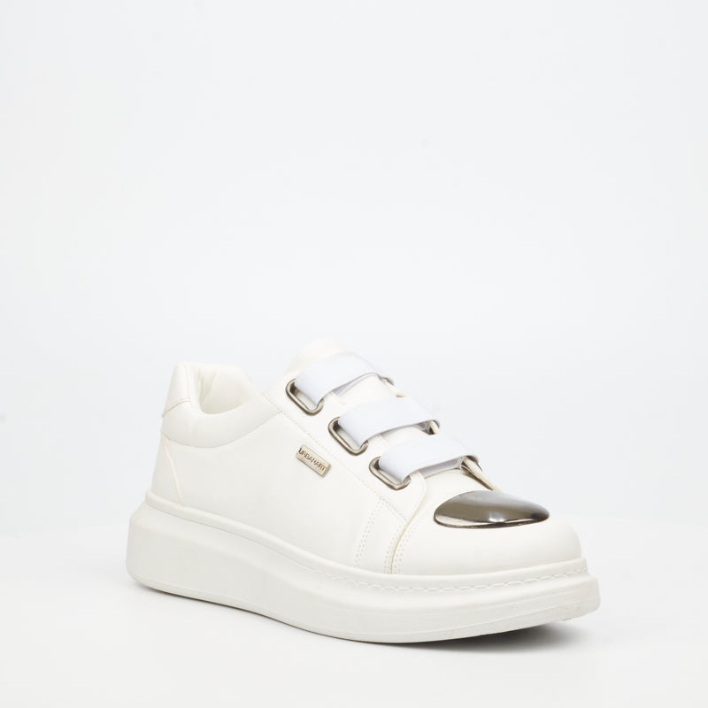 Urbanart Hype 12 Faux Wax Sneaker - White
