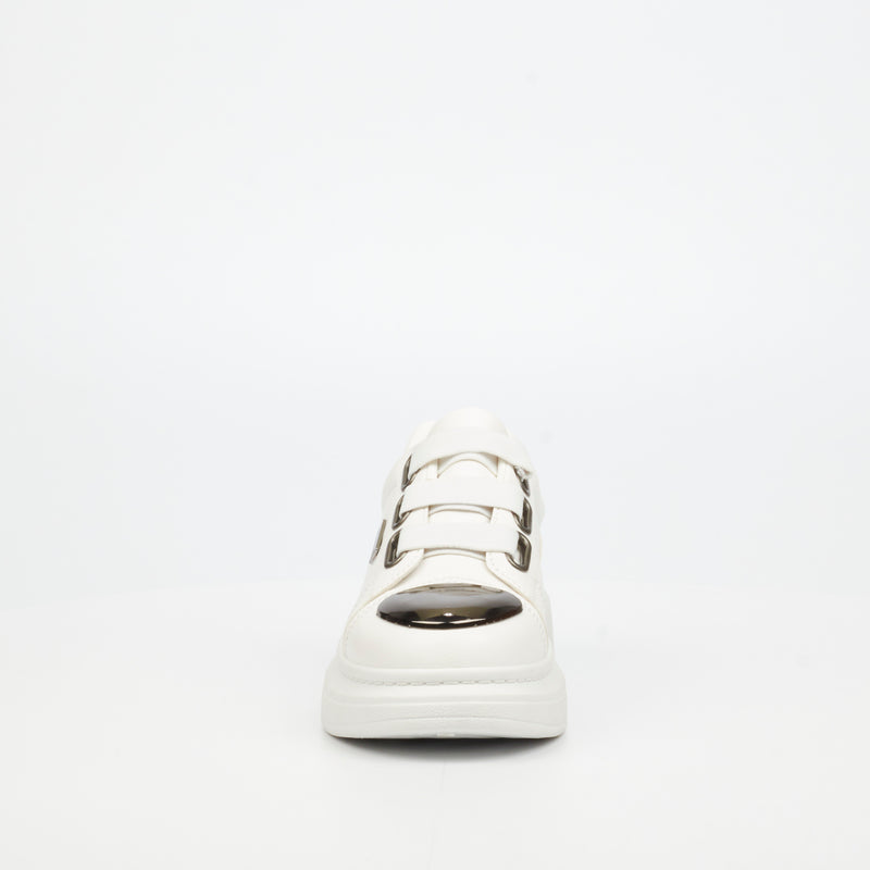 Urbanart Hype 12 Faux Wax Sneaker - White (youth)