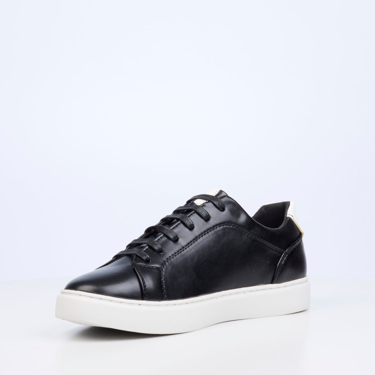 Mazerata Iago 1 Faux Wax Sneaker - Black