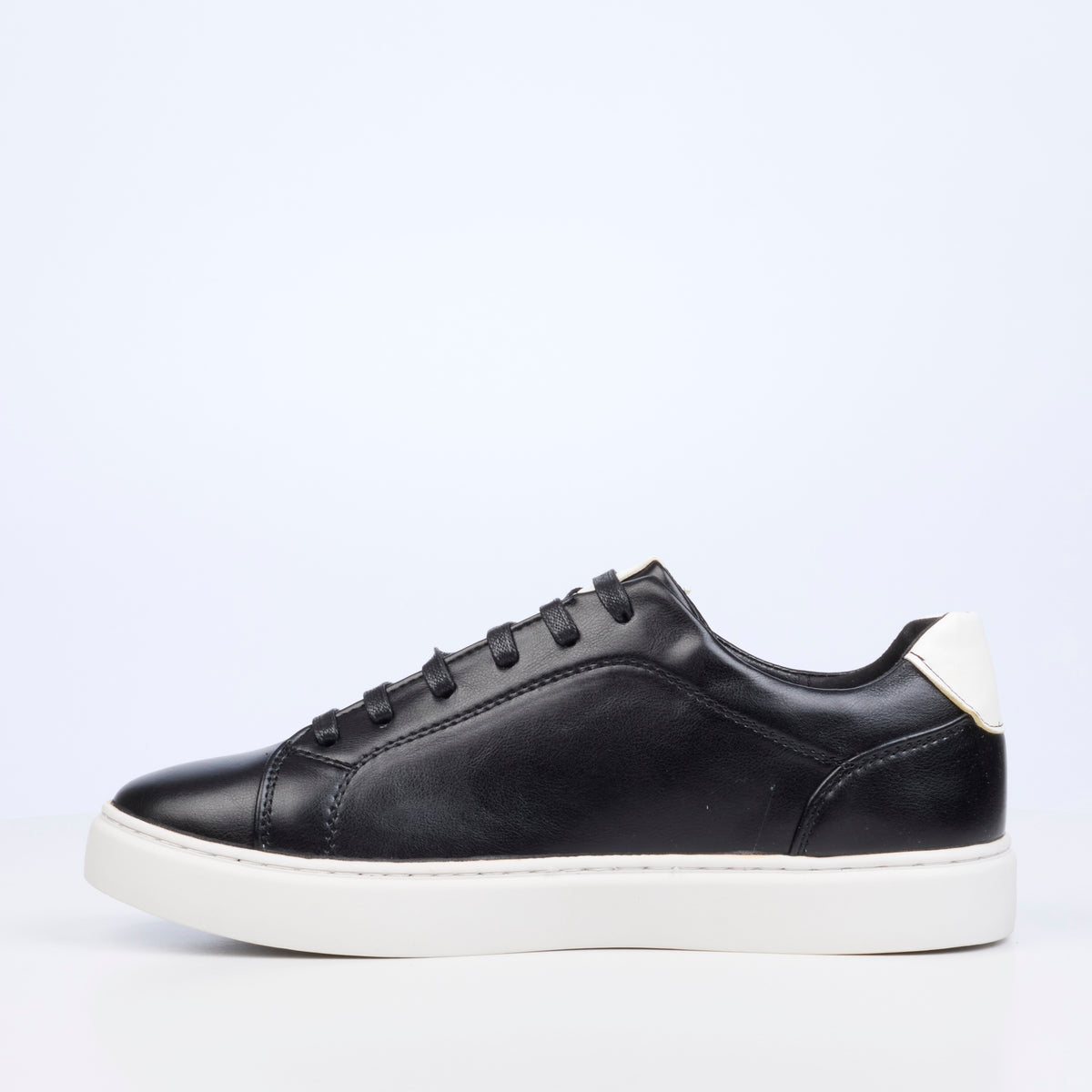 Mazerata Iago 1 Faux Wax Sneaker - Black