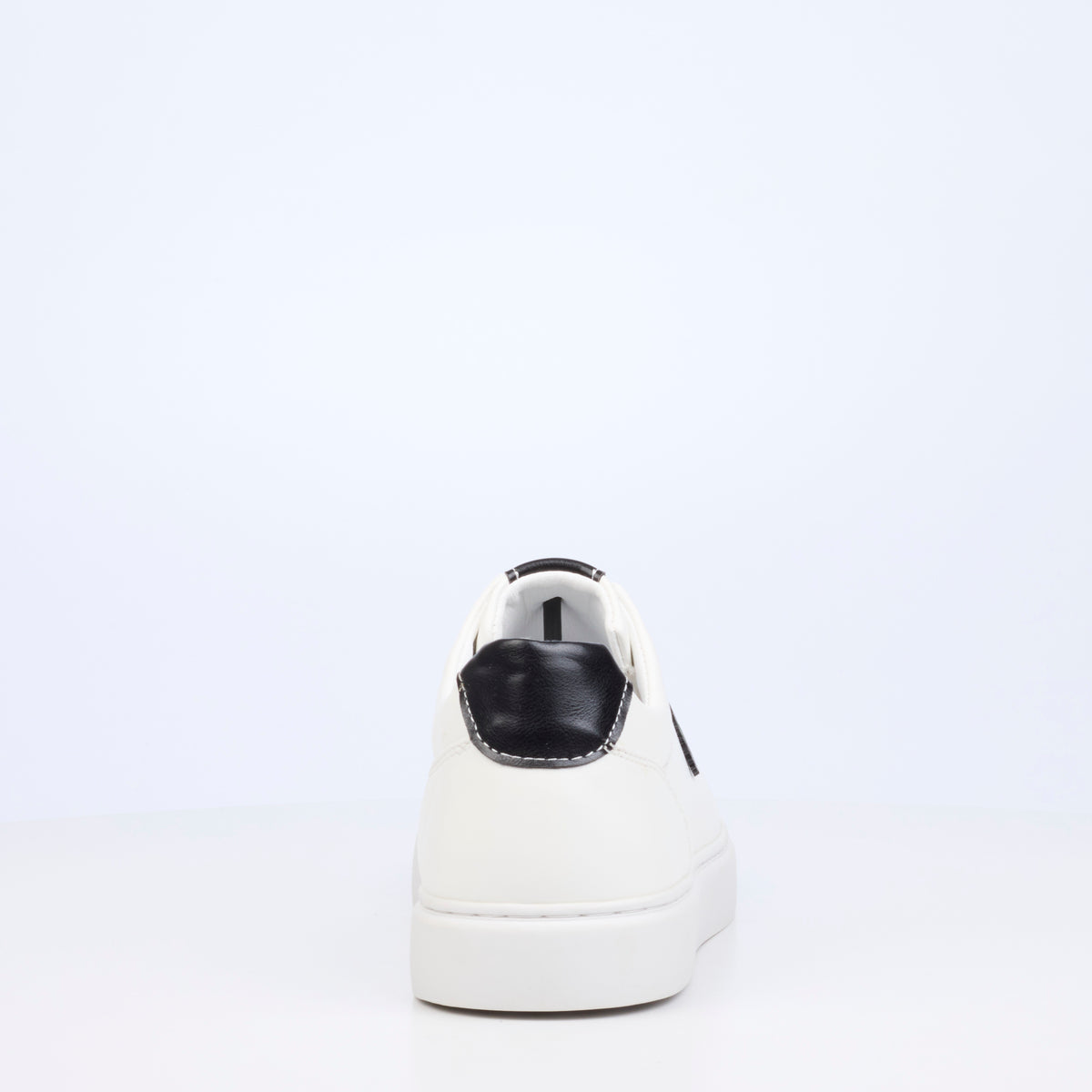Mazerata Iago 1 Faux Wax Sneaker - White
