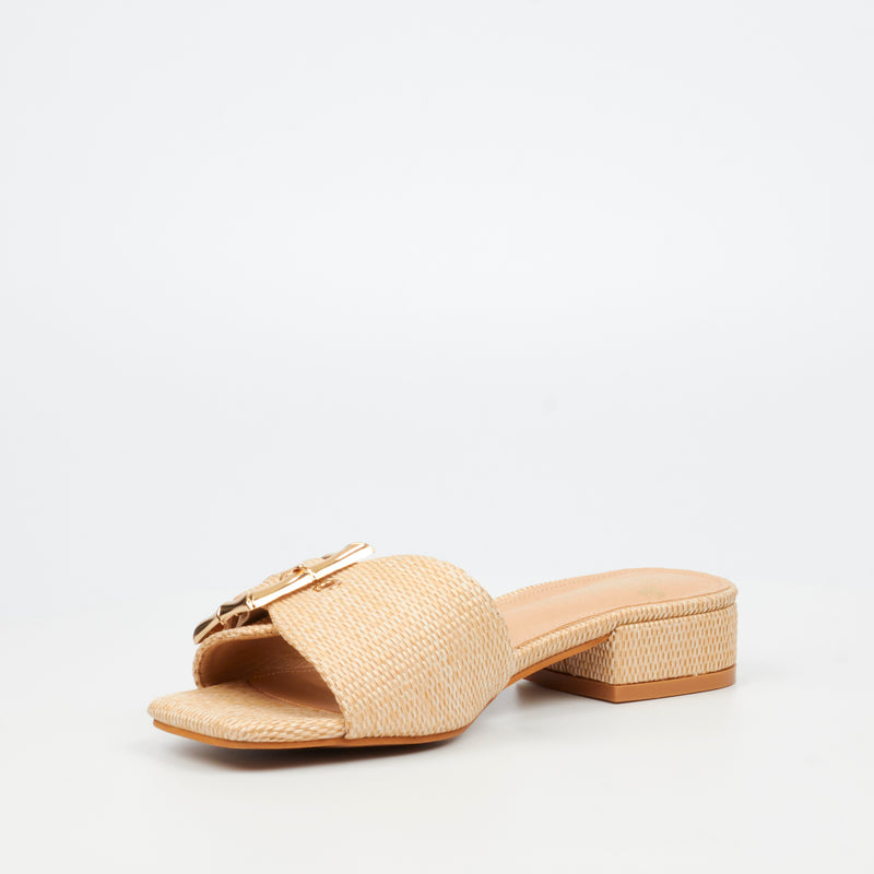 Butterfly Feet Ilene 1 Heel - Beige