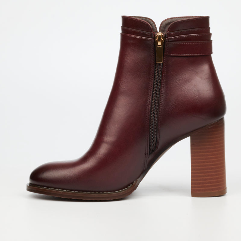 Miss Black Julia 1 Ankle Boot - Burgundy footwear Miss Black