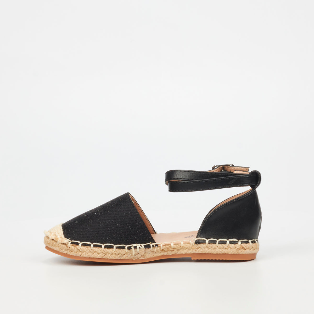 Flutterby Karla 2 - Black