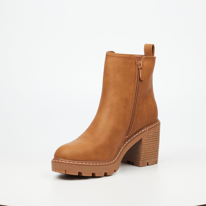 Miss Black Kat 3 Ankle Boot - Camel footwear Miss Black