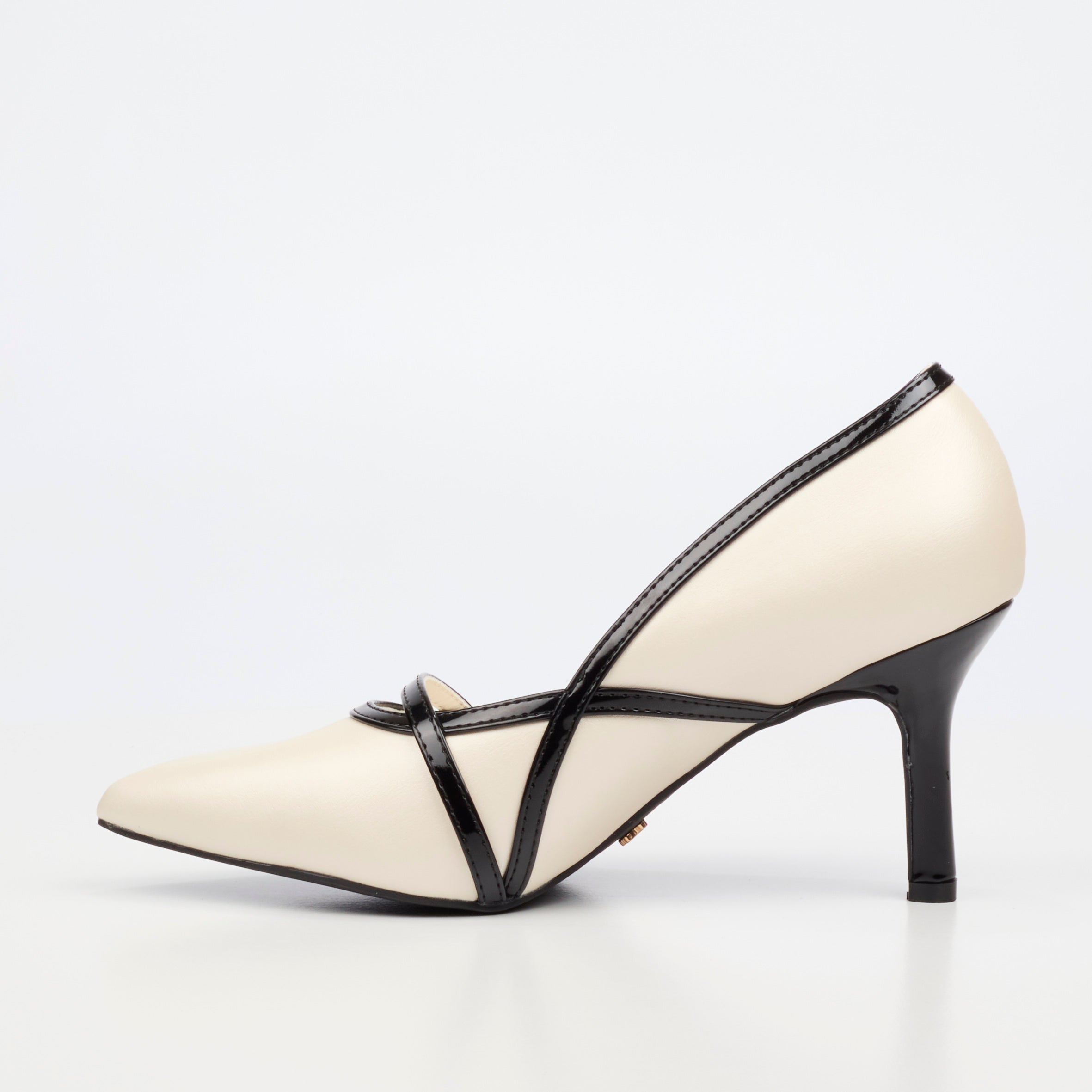 Butterfly Feet Lively 20 Court - Beige footwear Butterfly Feet