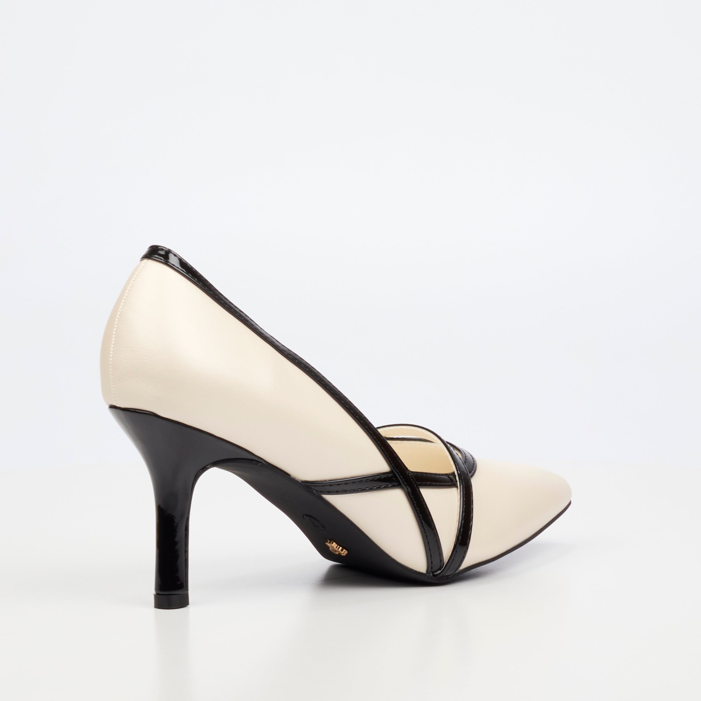 Butterfly Feet Lively 20 Court - Beige footwear Butterfly Feet