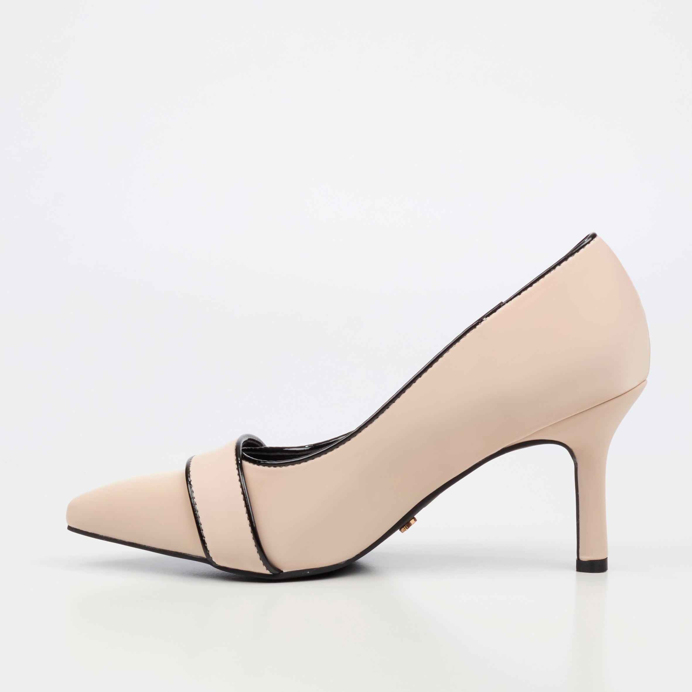 Butterfly Feet Lively 21 Court - Beige footwear Butterfly Feet