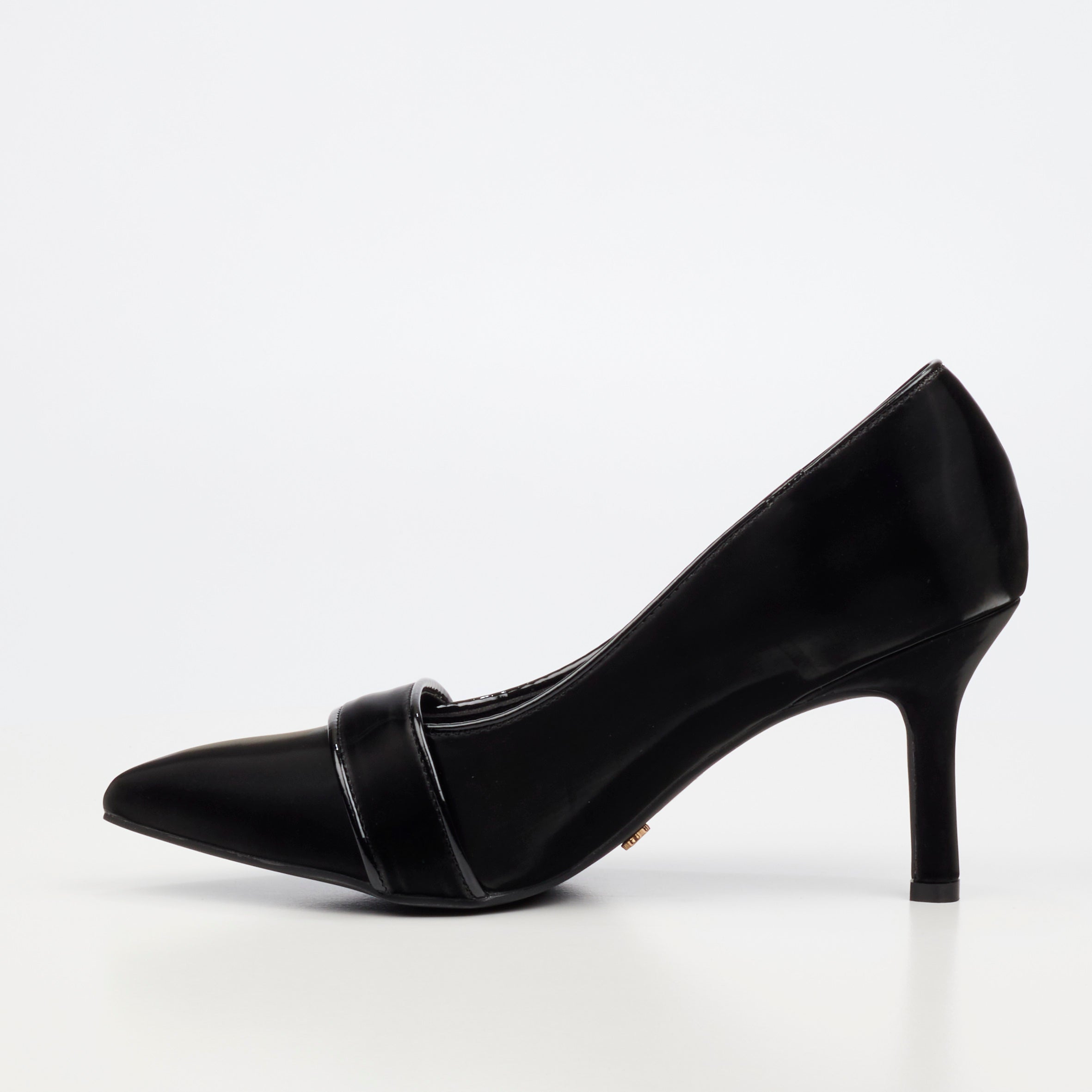 Butterfly Feet Lively 21 Court - Black footwear Butterfly Feet