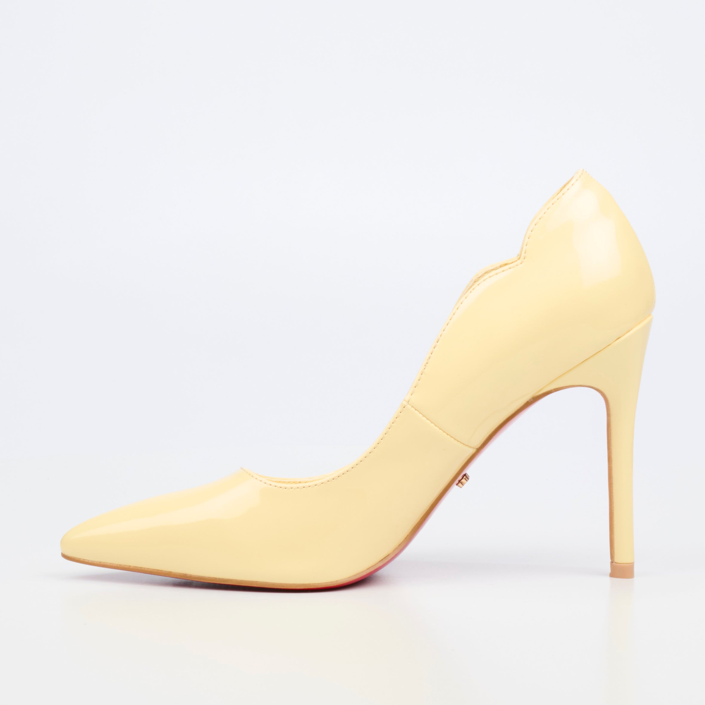 Miss Black Lola 1 Court - Yellow