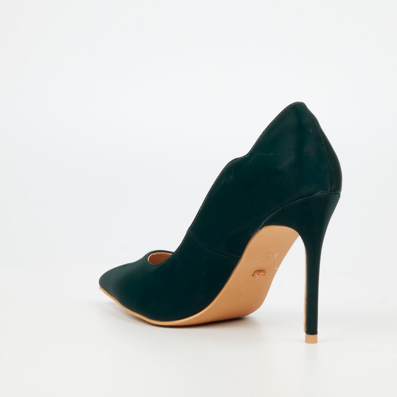 Miss Black Lola 47 Court - Green