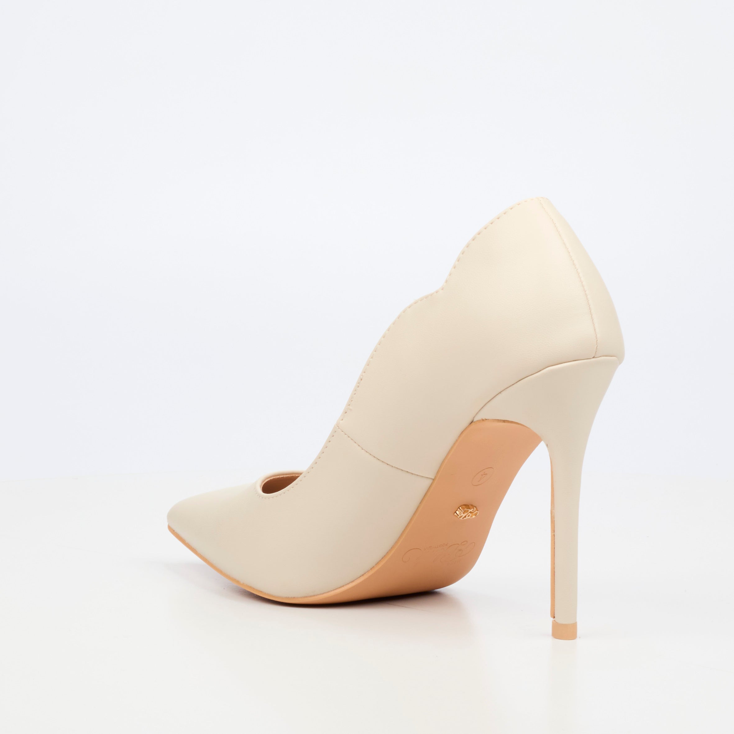 Miss Black Lola 58 Court - Natural footwear Miss Black
