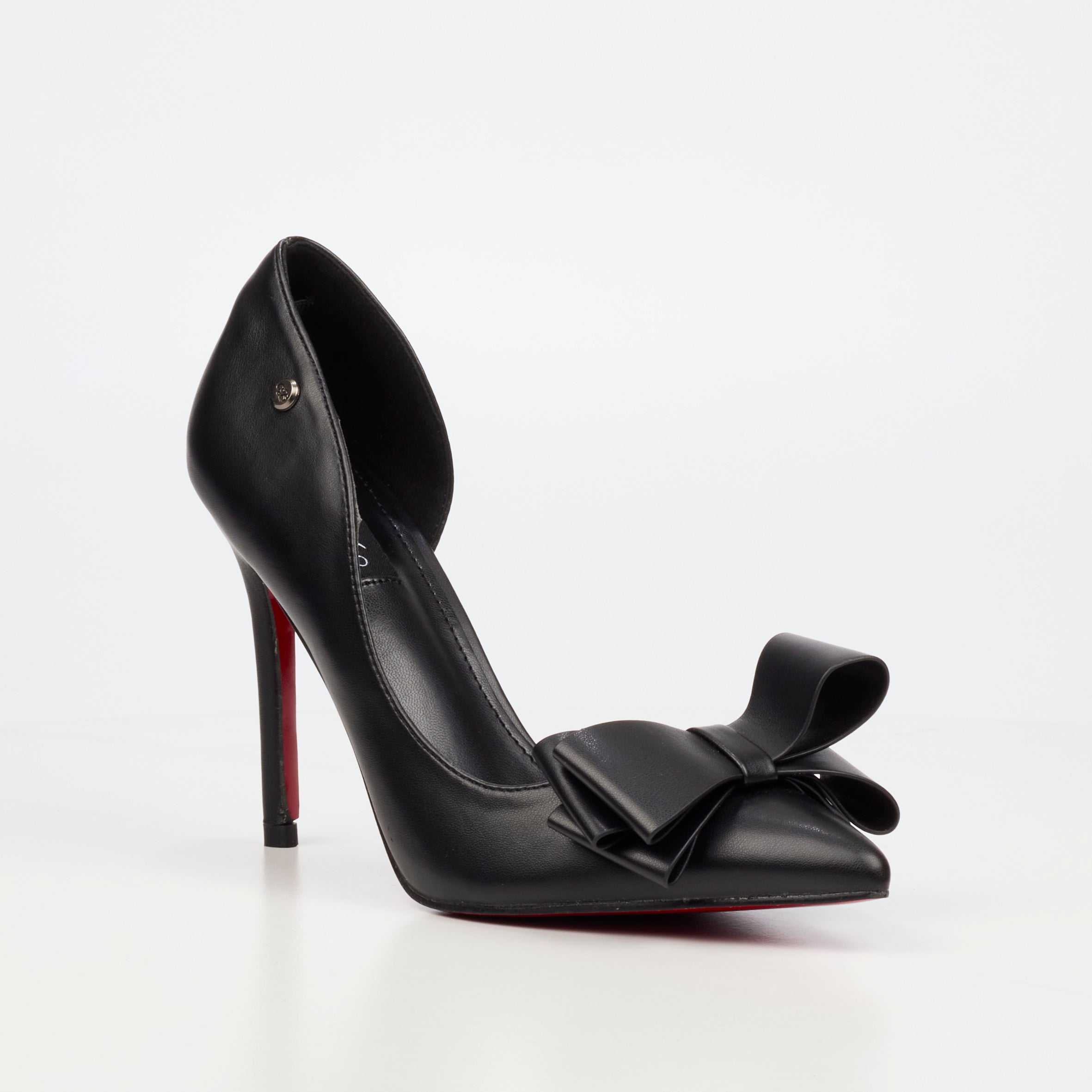 Miss Black Lola 76 Court - Black