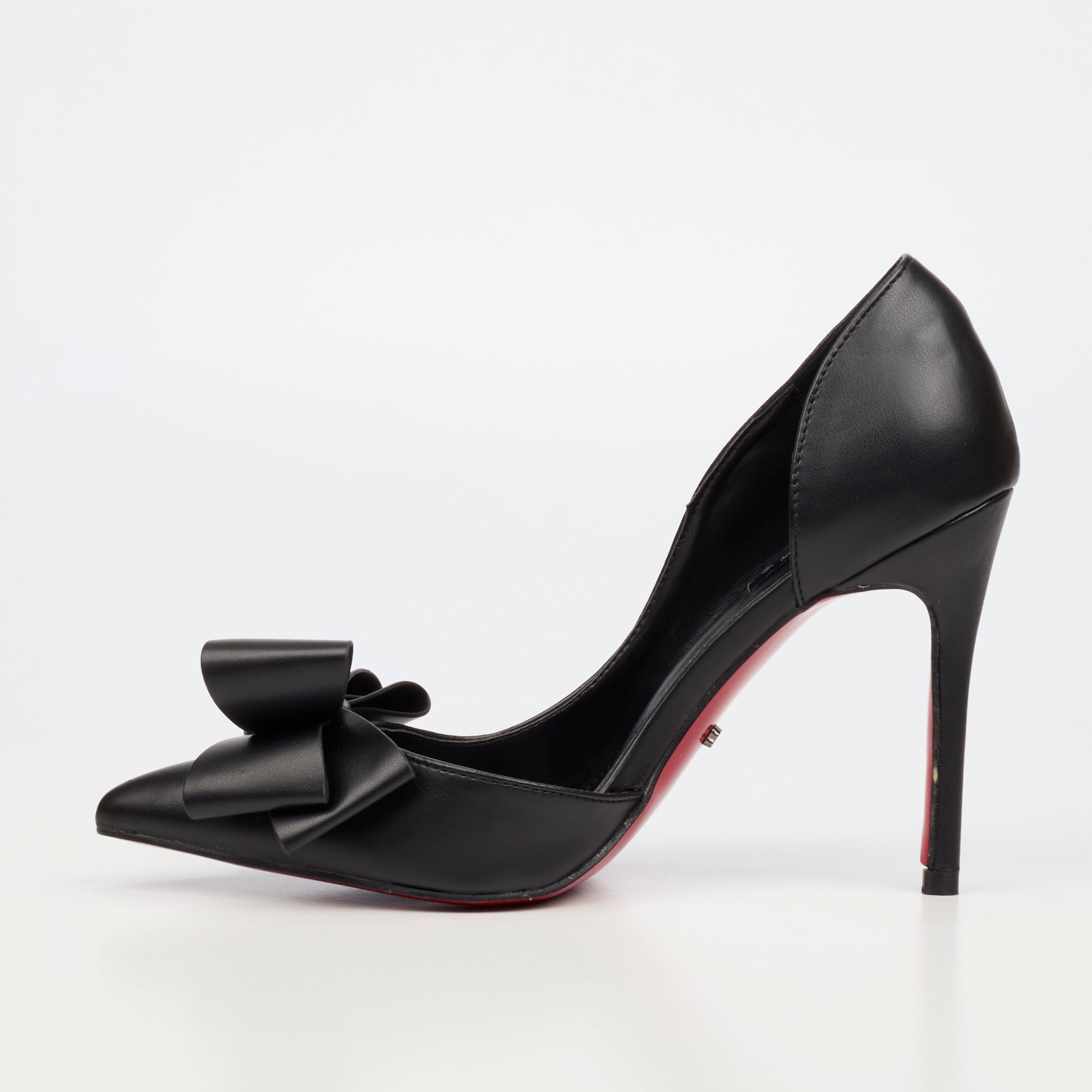Miss Black Lola 76 Court - Black