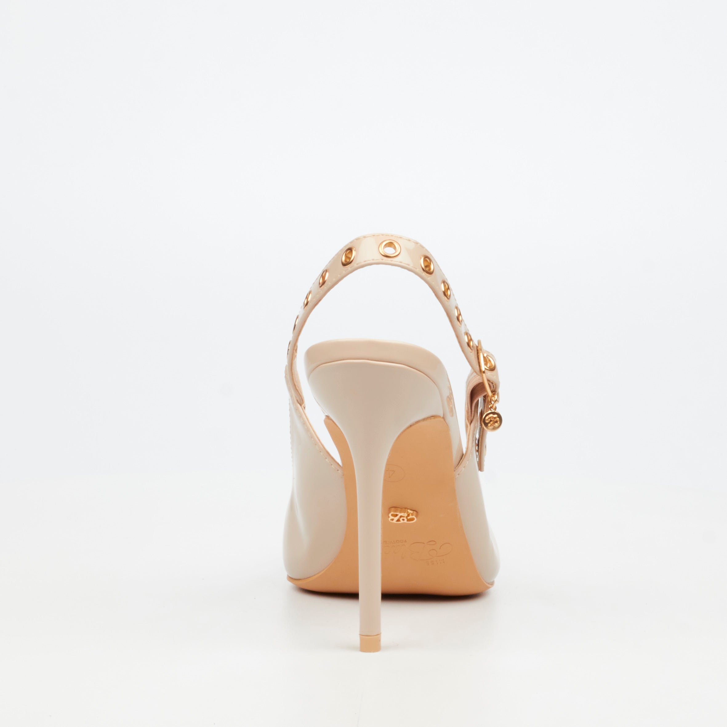 Miss Black Lola 81 Court - Natural