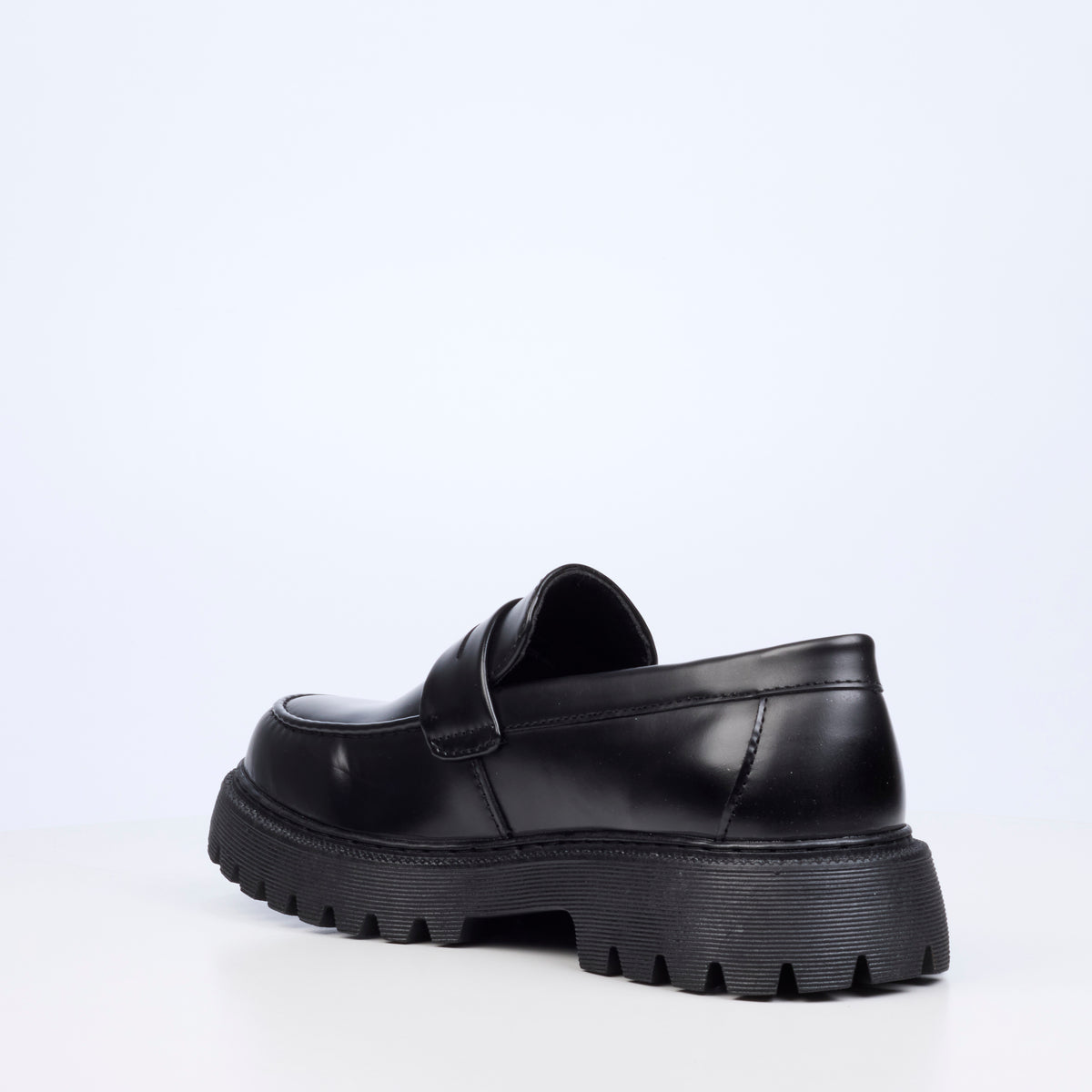 Mazerata Novak 1 Faux Wax Shoe - Black